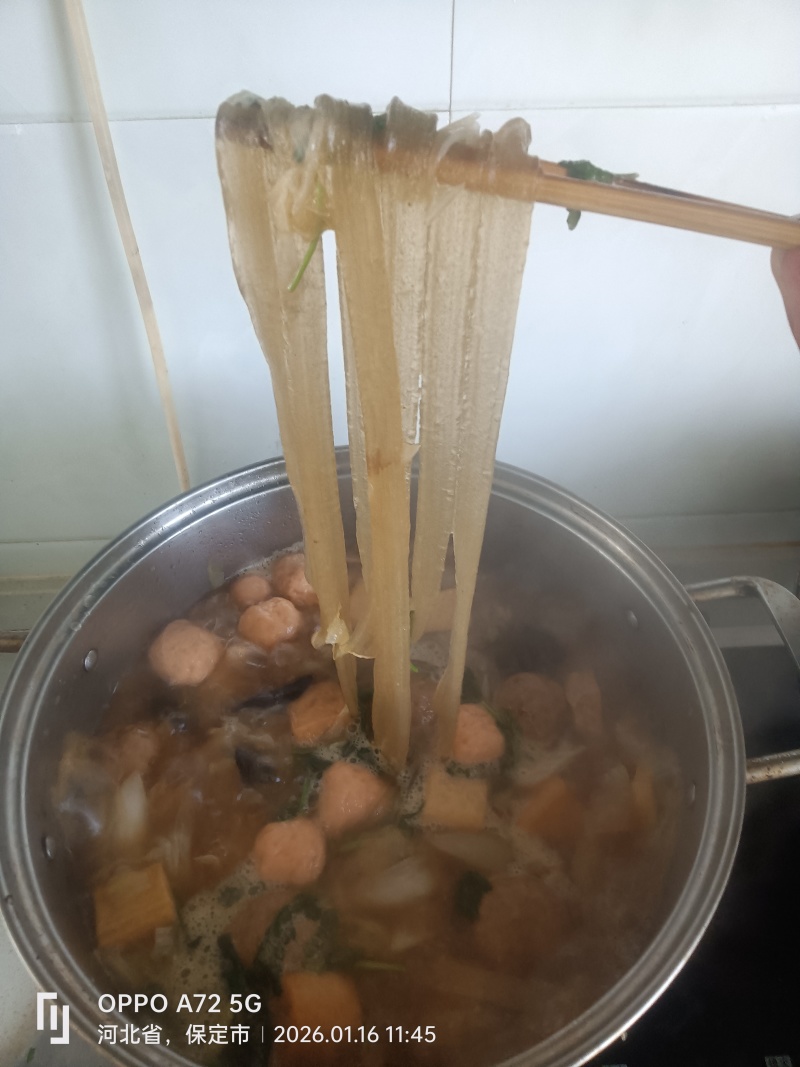 纯红薯粉条（宽粉）货真价实、假一赔万。