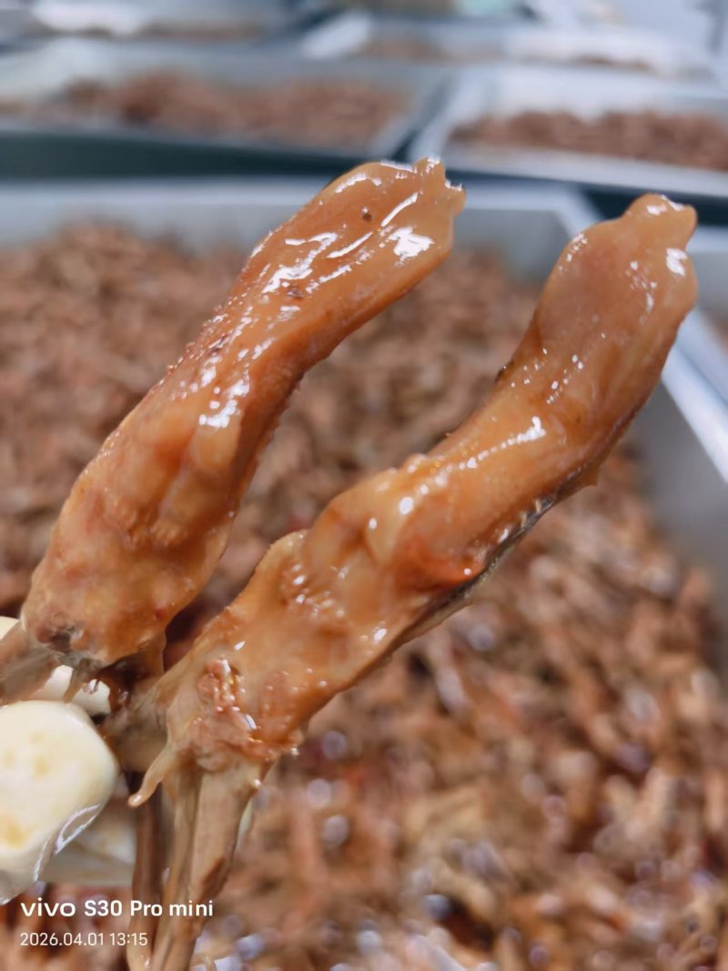 鸭舌，卤鸭舌
