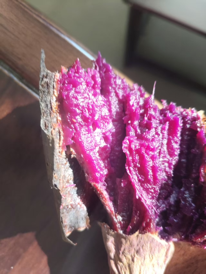 云南紫薯，红薯，蜜薯万亩基地直发，自产自销欢迎合作