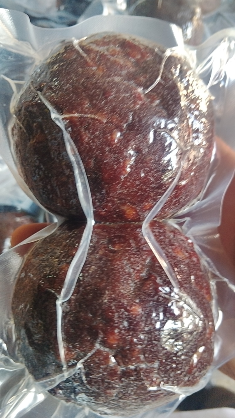 云南宣威土特产，血豆腐，味美价廉，厂家直销，量大从优