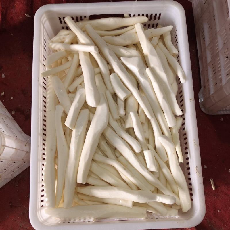 大量有去皮山药段