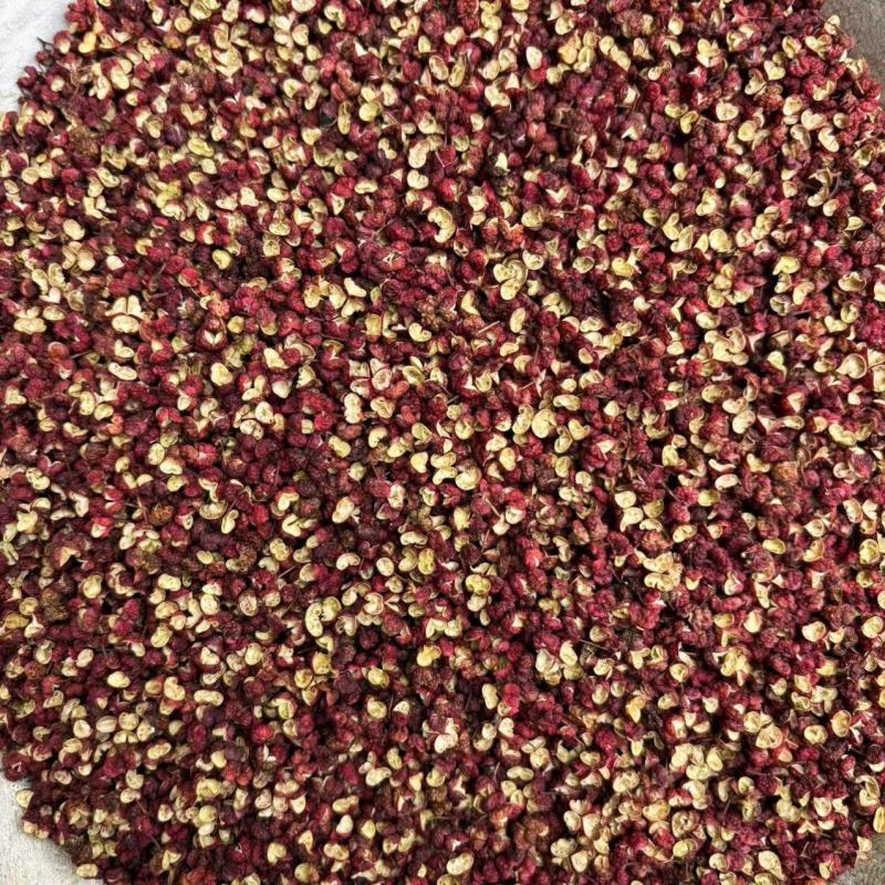 精品四川茂文花椒，颜色红，颗粒大，香味浓郁。