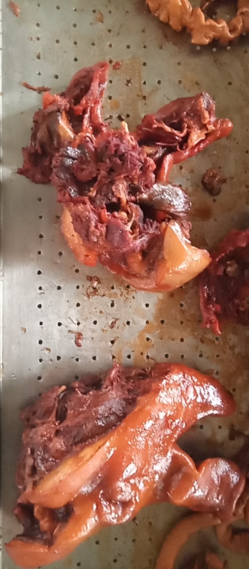 去骨全熟酱卤猪头肉源头厂家批发品质保障，现卤现货速发