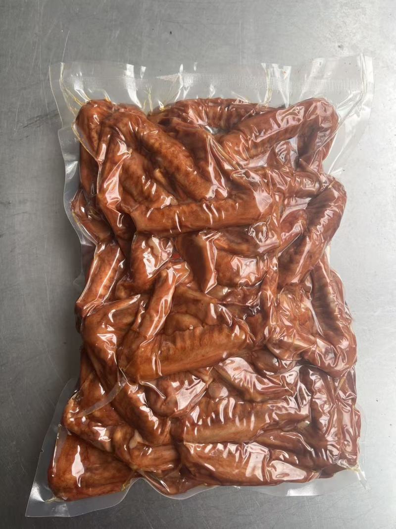 【卤味】酱卤鸭翅大号鸭翅源头厂家批发现卤现发，高品质保障