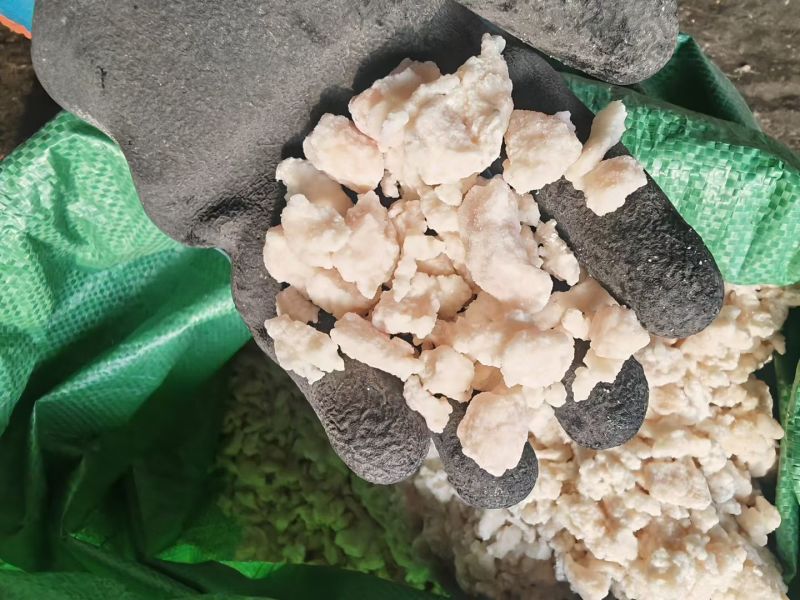 熟鸡肉粒4500每吨