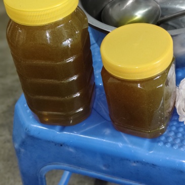 自己家养的中蜂蜂蜜