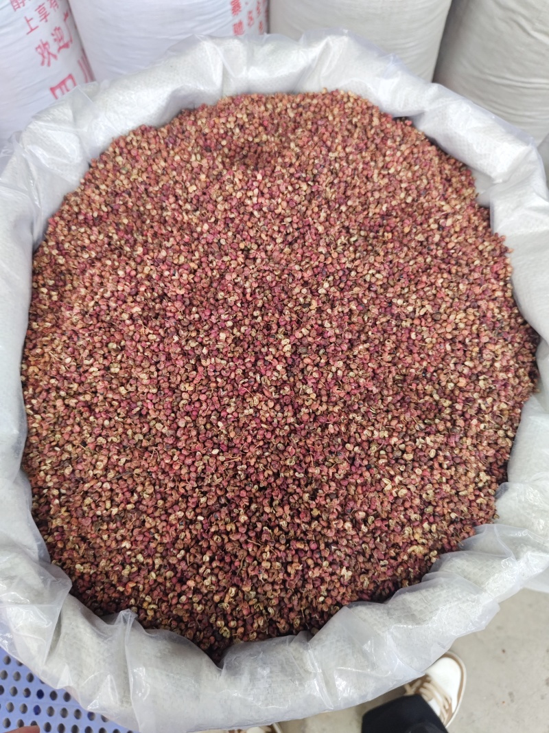 茂纹花椒四川红花椒香味浓郁麻味纯正很麻很香精选花椒