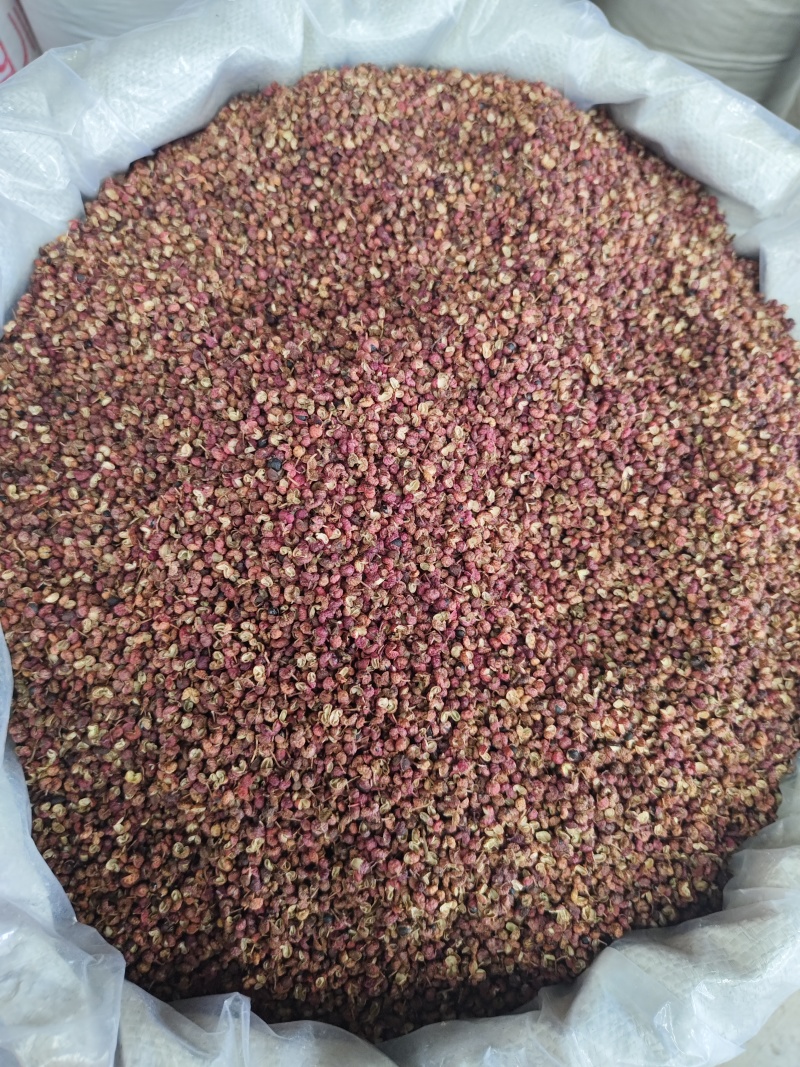 茂纹花椒四川红花椒香味浓郁麻味纯正很麻很香精选花椒