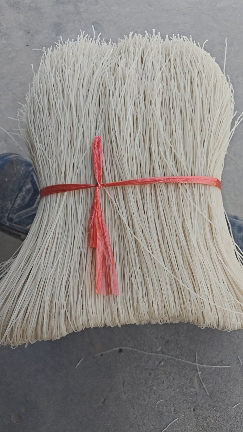 ***山药粉条，口感细腻，营养丰富，健康美味**！