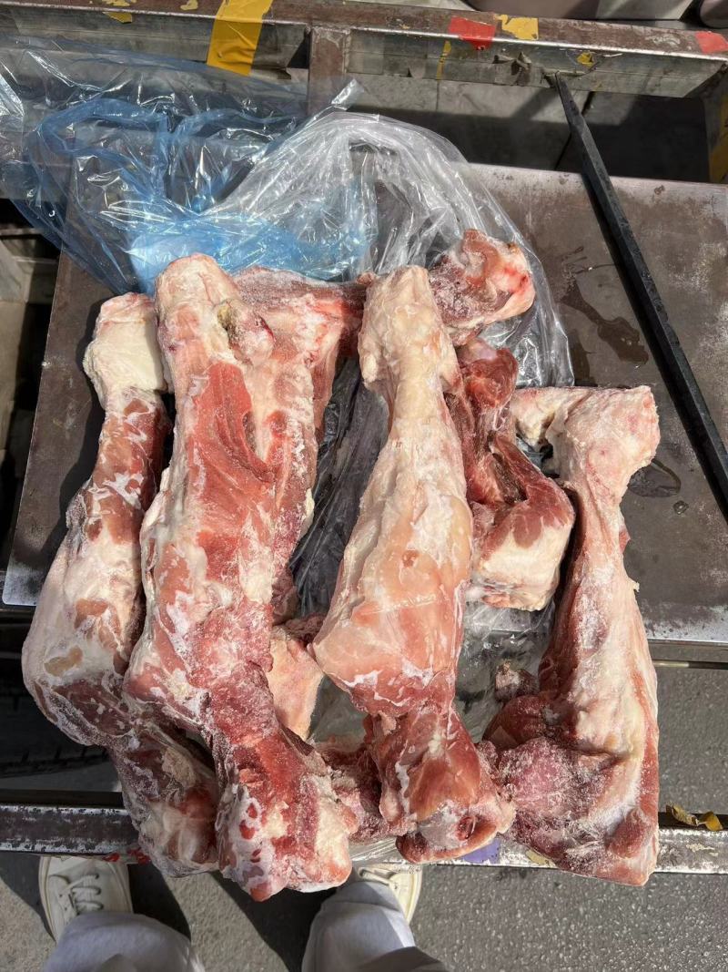 带肉30后腿骨