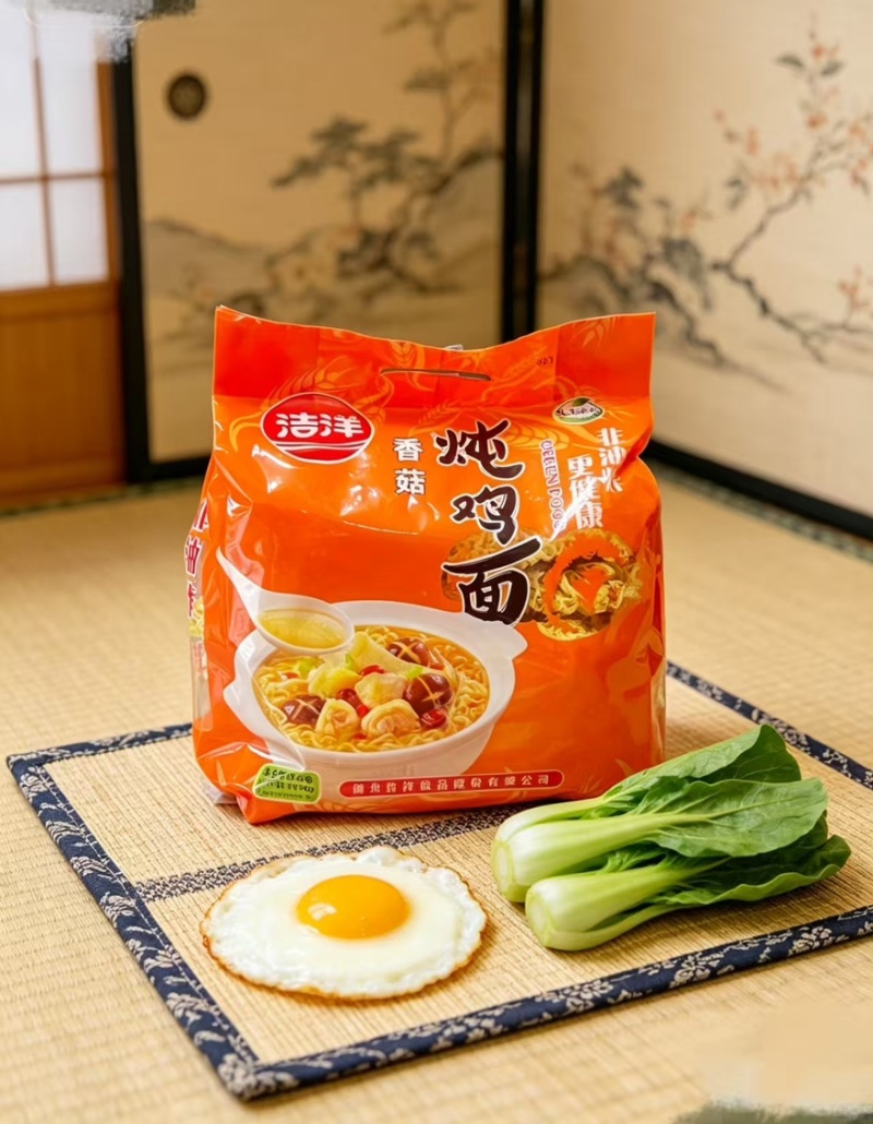 精品香菇炖鸡面产地一手货源全国发货量大价优