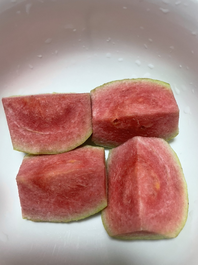 精品红宝石芭乐
