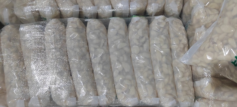大量供应金乡优质蒜米可供电商超市市场常年有货