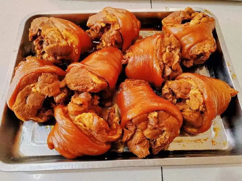 猪肘卤猪肘肘子厂家直发大量供应价格美丽欢迎来电