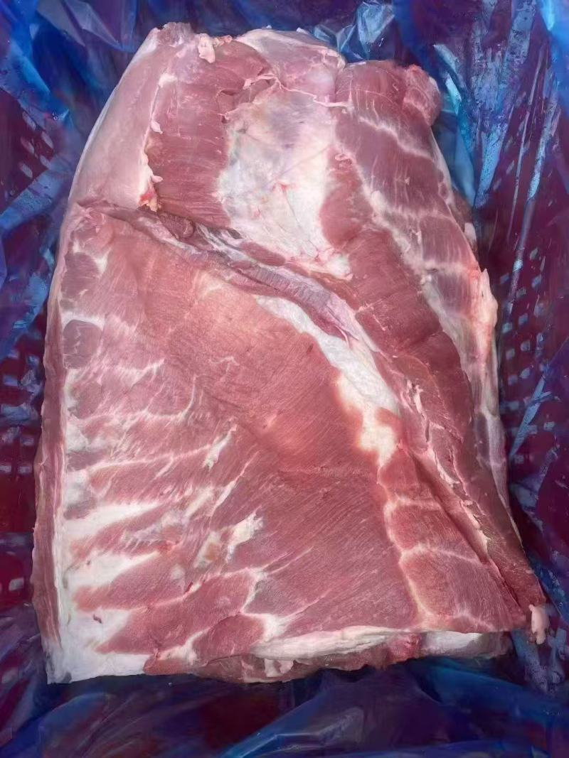 去皮五花肉块