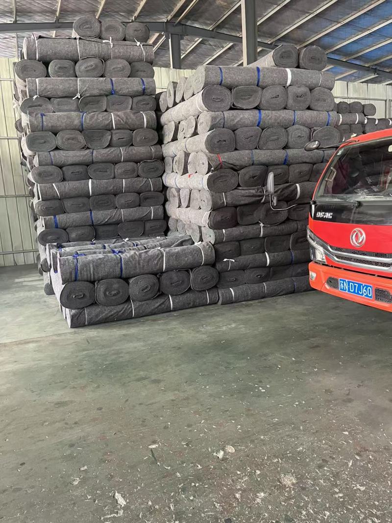 毛毡覆盖大棚保温增温厂家一手形状厚薄可定制常年有货用料实在