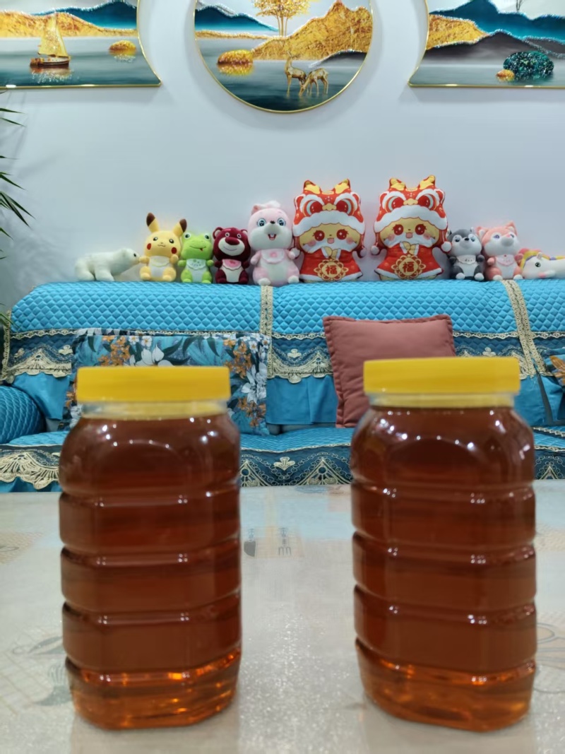农家养的土蜂蜜一手货源全国发货量大价优欢迎随时联系