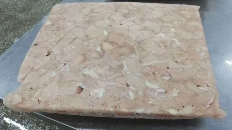 鸡胸碎肉