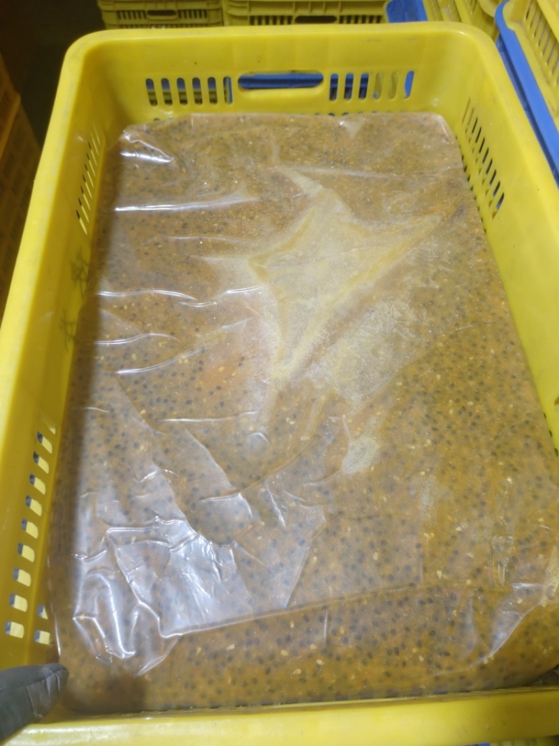 大包装冷冻百香果汁，产地直供，全国发货，量大从优！