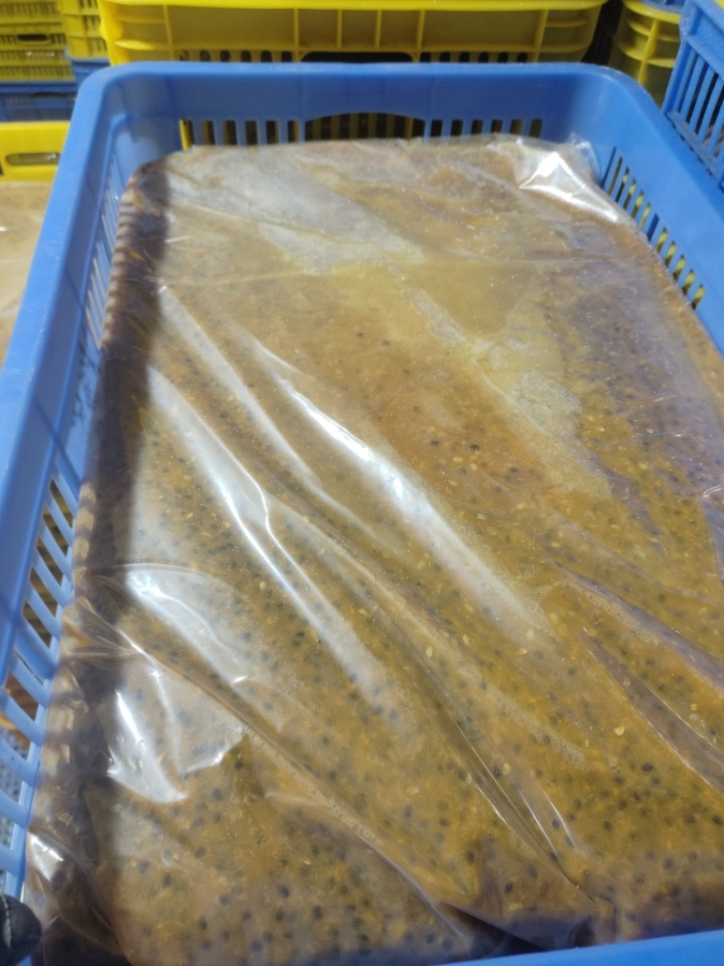 大包装冷冻百香果汁，产地直供，全国发货，量大从优！