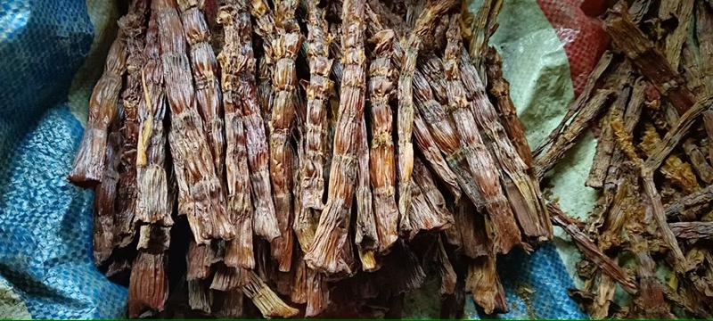 木炭干笋