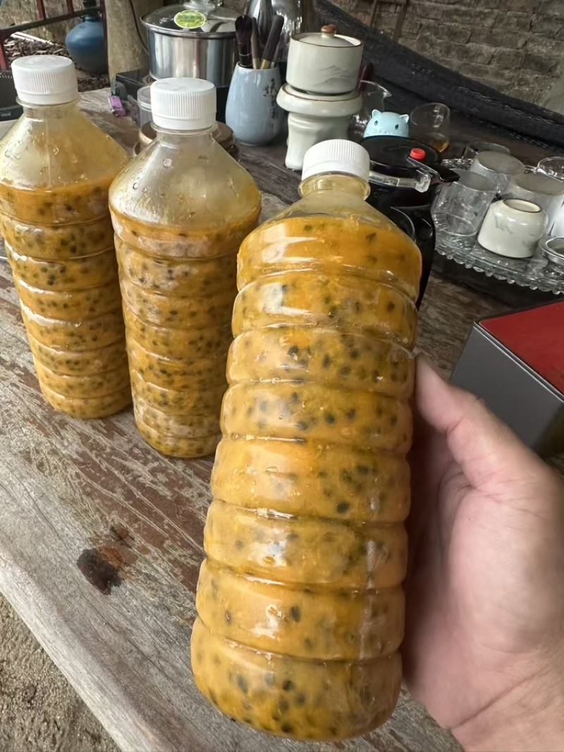 冷冻百香果酱，纯手工保质保量量大从优，产地直供，全国发货！