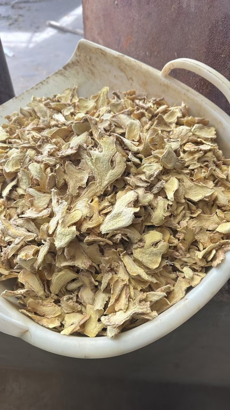 云南干姜片干姜粉干姜辛辣云南罗平小黄姜批发出口