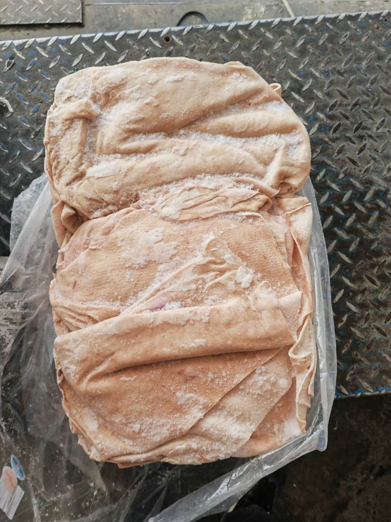 低价出售标猪大皮5吨，3500元每吨出厂，在诸城渤海水产