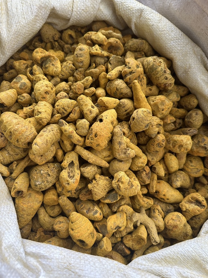 姜黄，含量3、5、7，符合药食同源标准