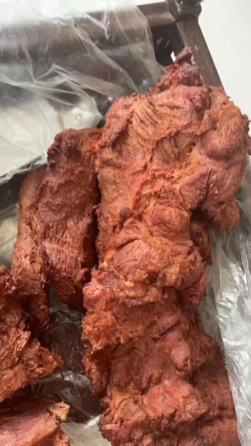 【卤味】卤大块碎牛肉全熟可对接商超餐饮可视频可现货供应