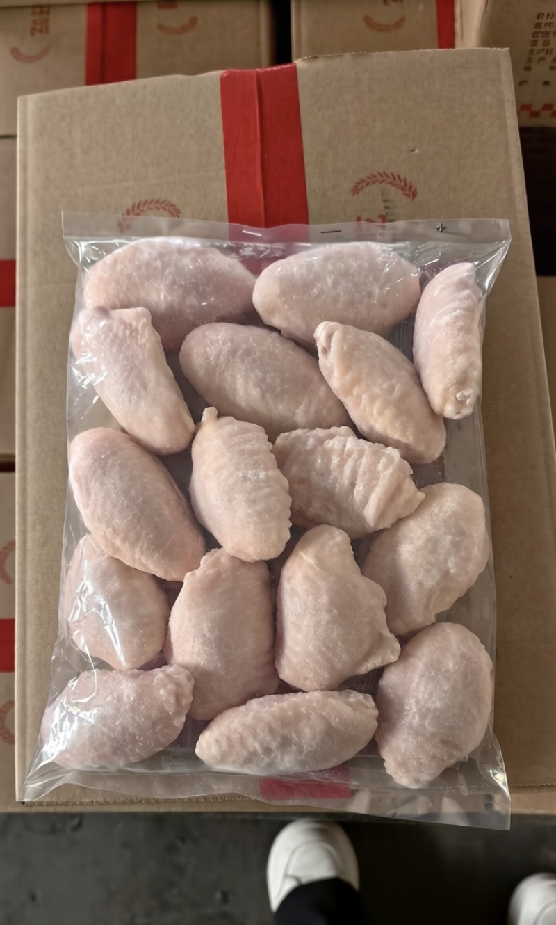 鸡翅中型号齐全！规格齐全鲜冻健康食材品质保障物流无忧