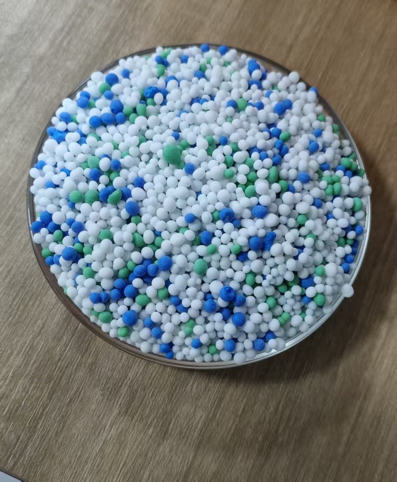 高塔多彩智控肥，精选上等原料养分足，增产高效