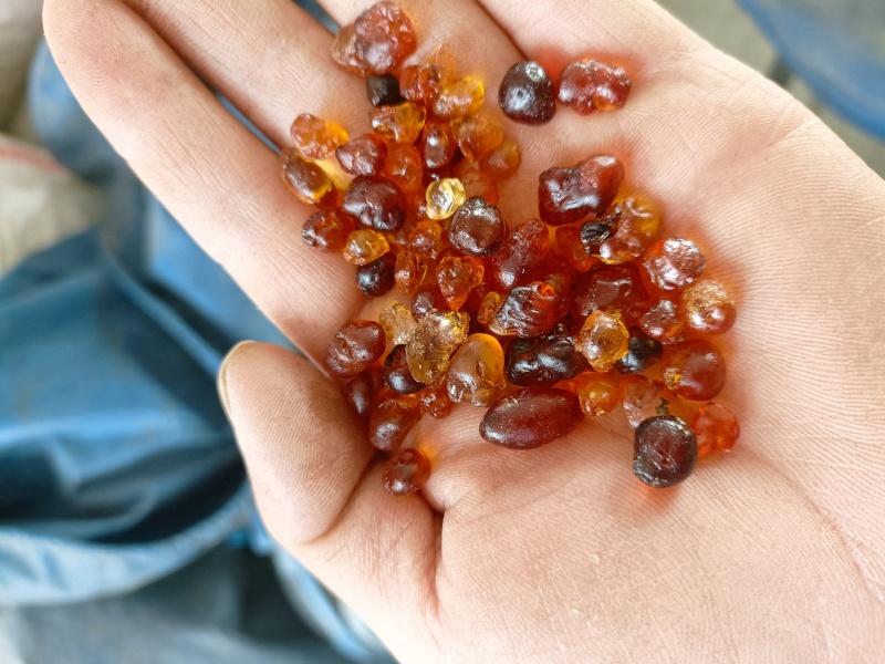 库存充足纯黄1.2-1.5桃胶各种规格均有货