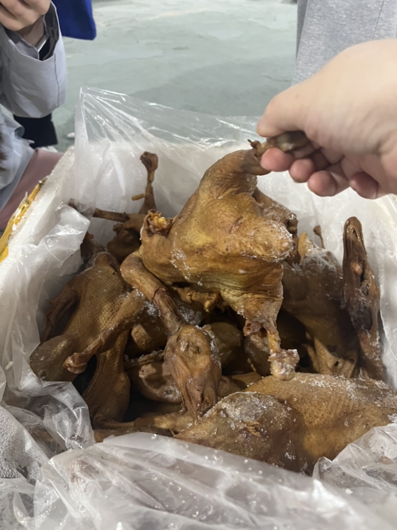 卤鹅全熟可地摊商超餐饮可视频看货现货供应