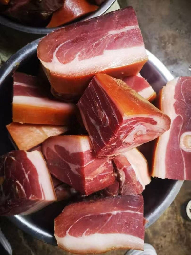 山头粮食猪腊肉
