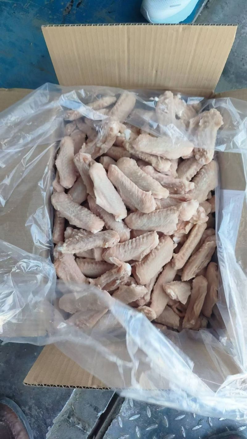 一级精修鸭翅中，长期出售生产，专业加工厂，大小包装定制