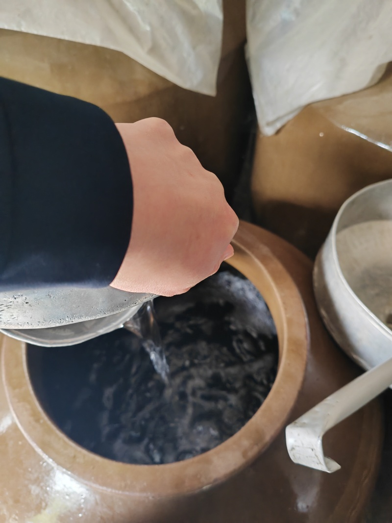隆兴高山角小作坊纯酿白酒货源充足量大从优质量保证