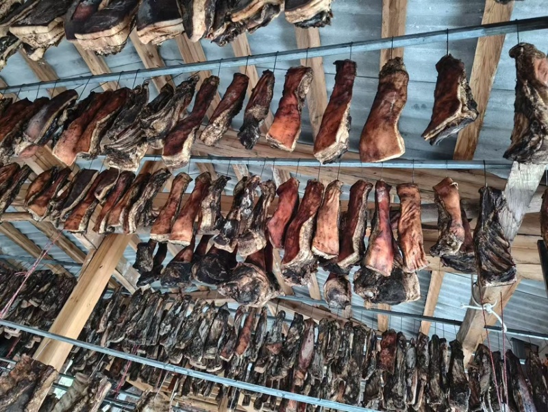 山头粮食猪腊肉