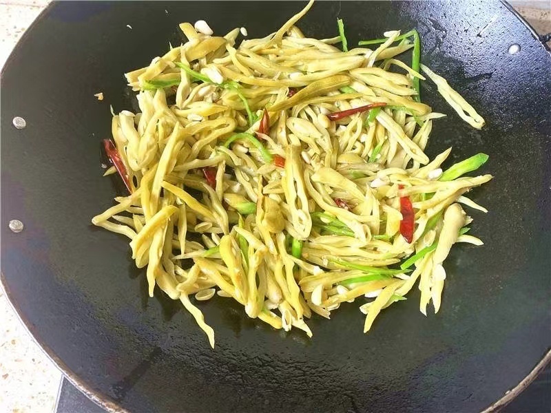狗爪豆猫豆熟豆（保质保量）大量现货供应，对接批发量大从优