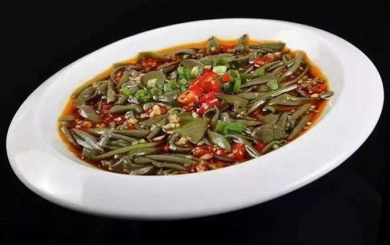 新鲜杀青莼菜