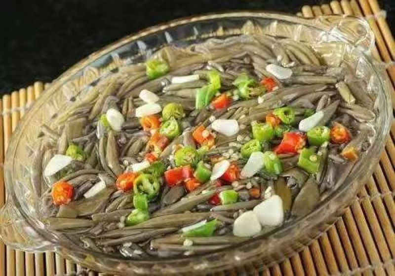 新鲜杀青莼菜