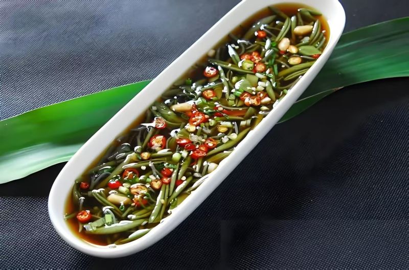 新鲜杀青莼菜