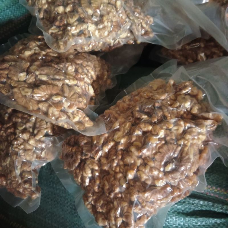 云南核桃仁,原味生核桃仁,大包装批发,商用更实惠