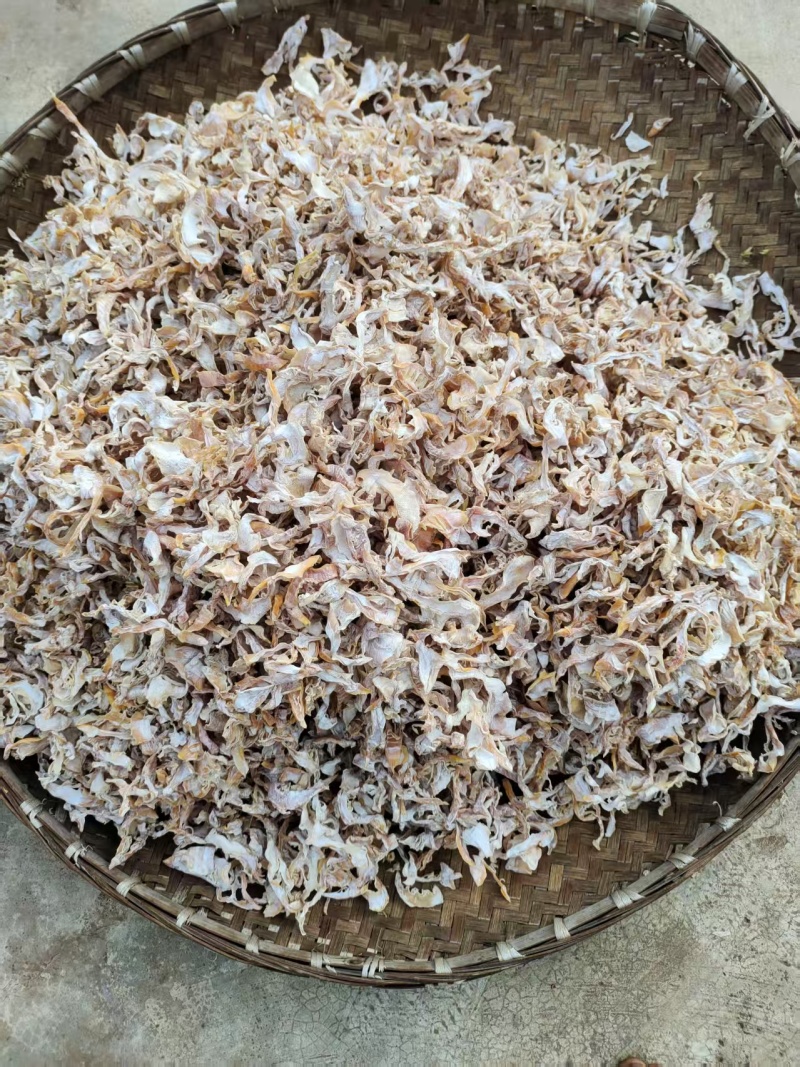 本=笋干生长在一千七百多米的高山鲜货加工而成，没有添加全
