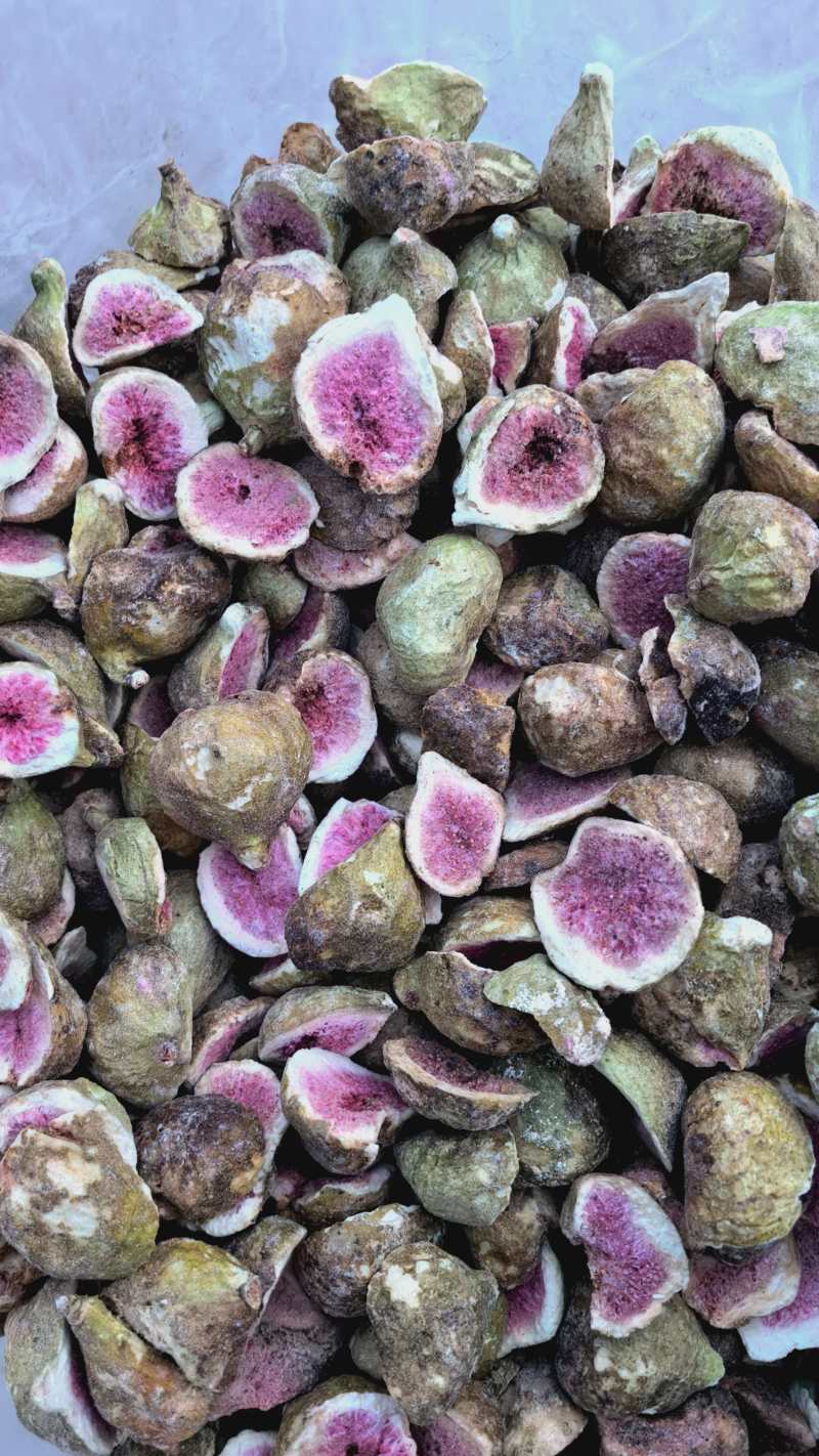 樹熟冻干无花果掰