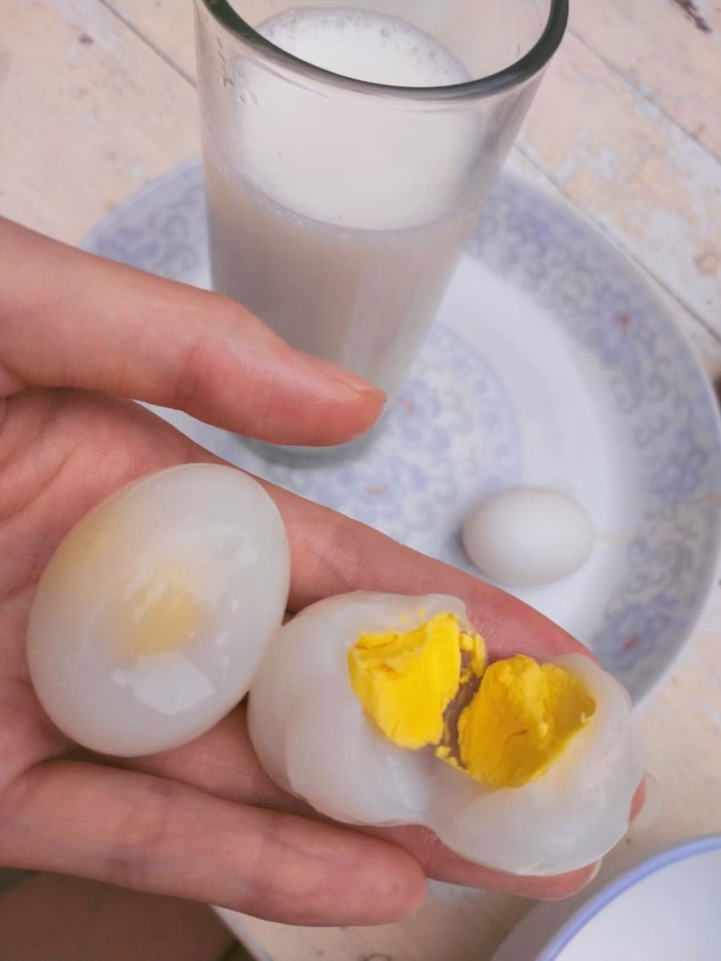 鲜鸽子蛋