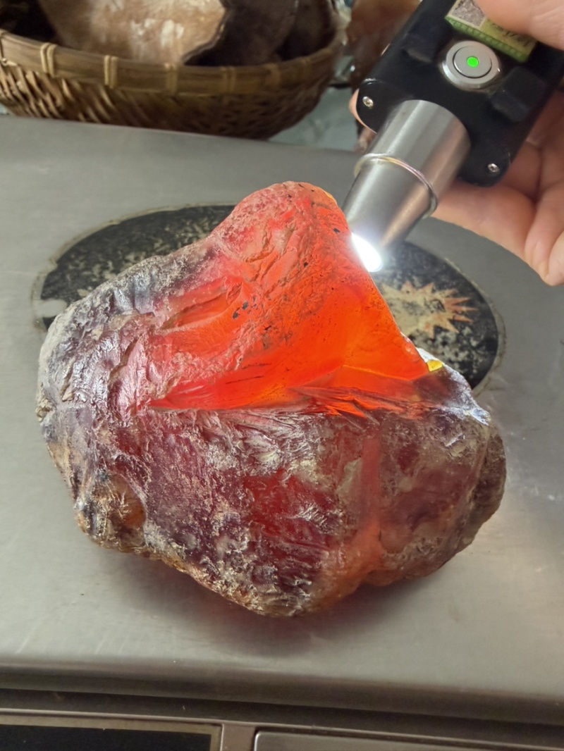 北红玛瑙原石伊春乌伊岭逊克玛瑙红玛瑙原石配件饰品摆件