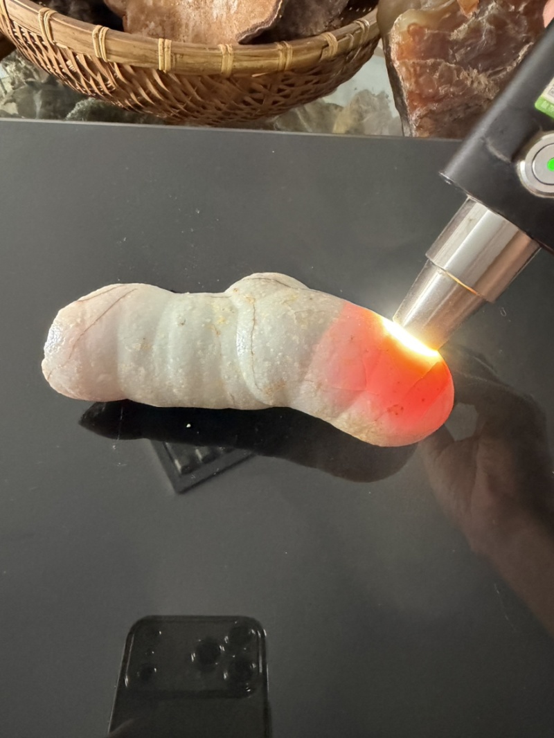 北红玛瑙原石伊春乌伊岭逊克玛瑙红玛瑙原石配件饰品摆件