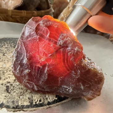 北红玛瑙原石伊春乌伊岭逊克玛瑙红玛瑙原石配件饰品摆件