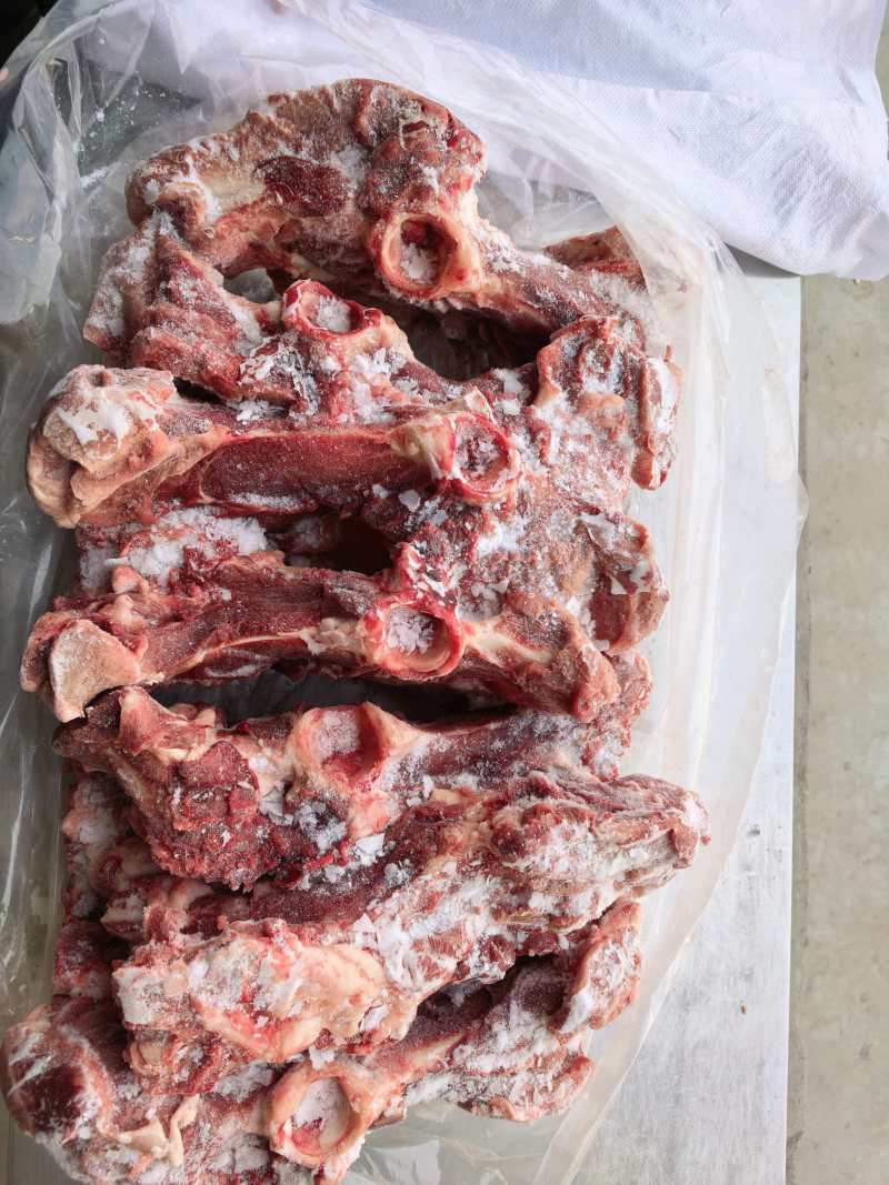 母猪尾叉骨26年3月16号的货新鲜生产大量出货。
